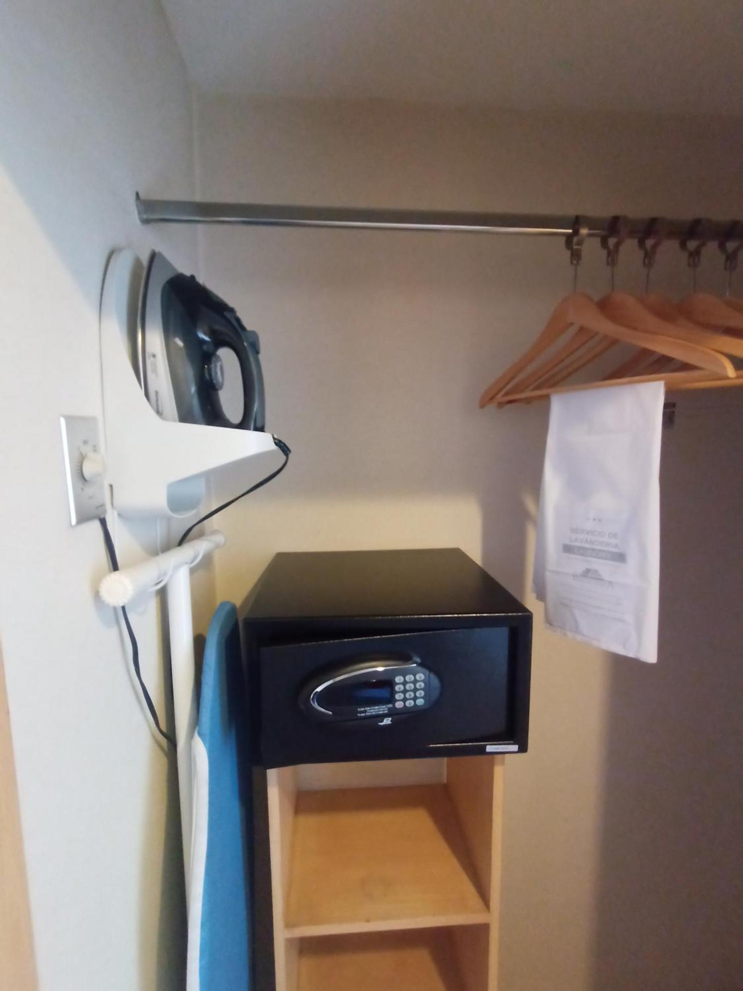 Hotel Palacio Azteca Tijuana Zewnętrze zdjęcie